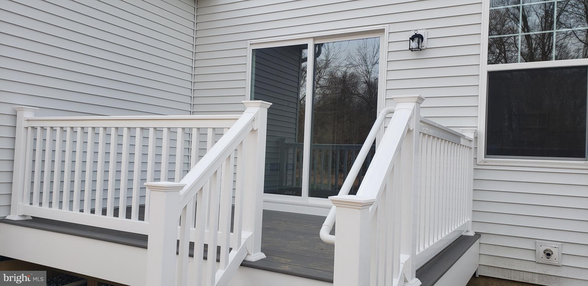 5 Tullow Hill Drive Kennett Square, PA 19348 - Photo 2 of 40 a view of entryway