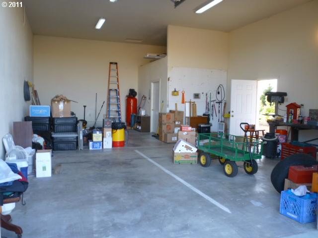 49 Burlington Loop Goldendale, WA 98620 - Photo 10 of 16 Gallery Image 10