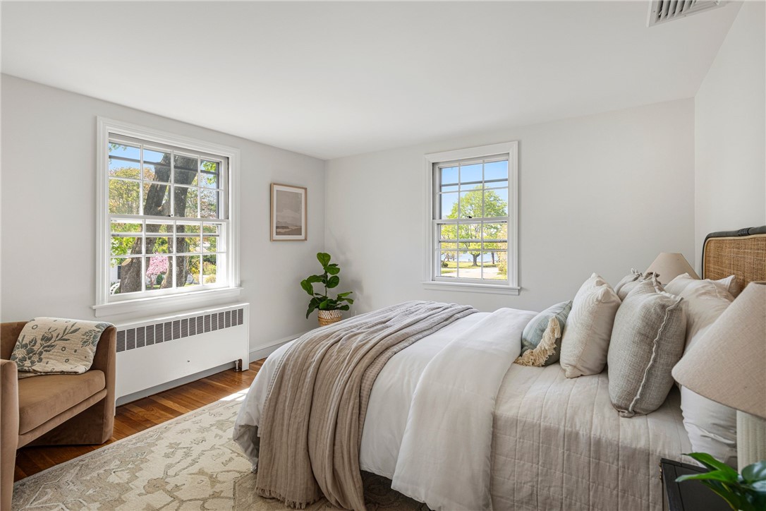 8 Harbour Road Barrington, RI 02806 - Photo 31 of 42