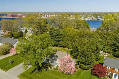 $1,845,000 | 8 Harbour Road, Barrington, RI 02806