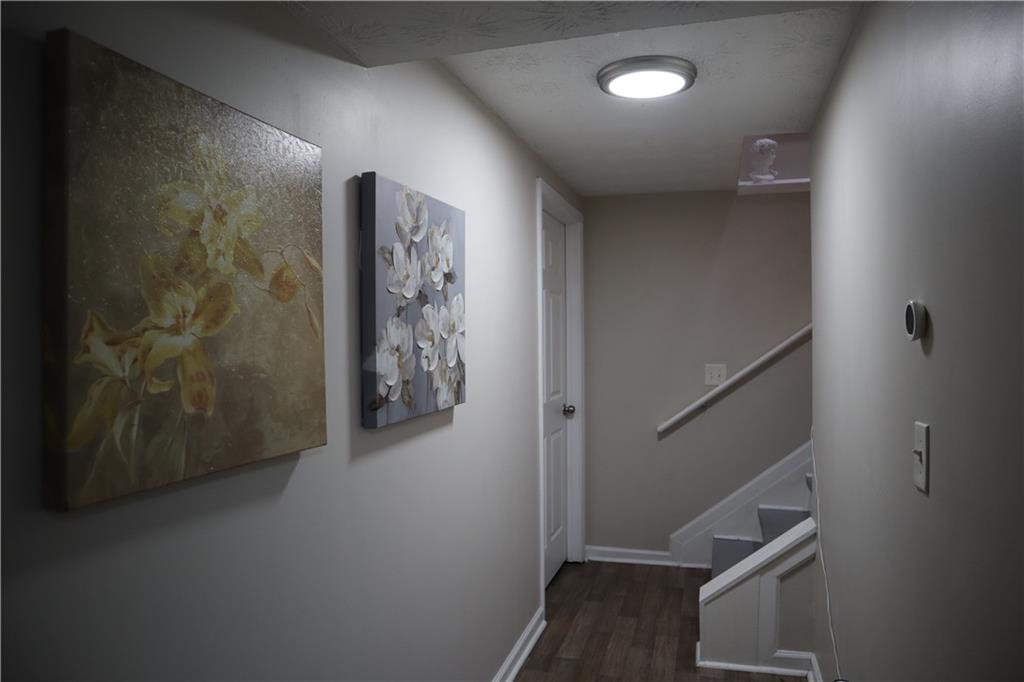 3033 Empire Boulevard Southwest Atlanta, GA 30354 - Photo 15 of 33 a view of entryway