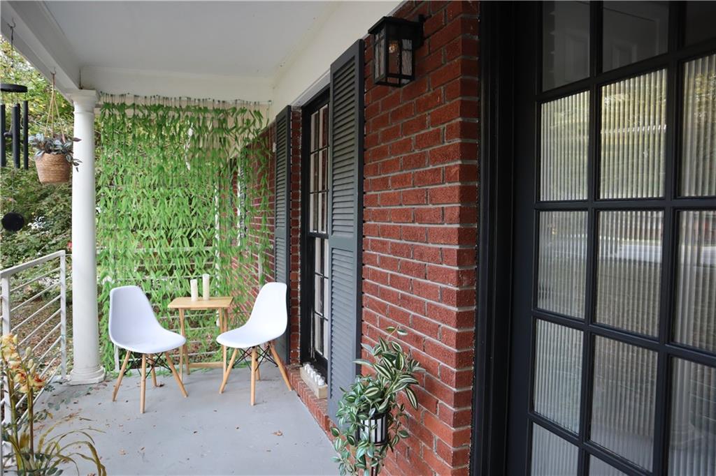 3033 Empire Boulevard Southwest Atlanta, GA 30354 - Photo 3 of 33 a outdoor view with a sitting space