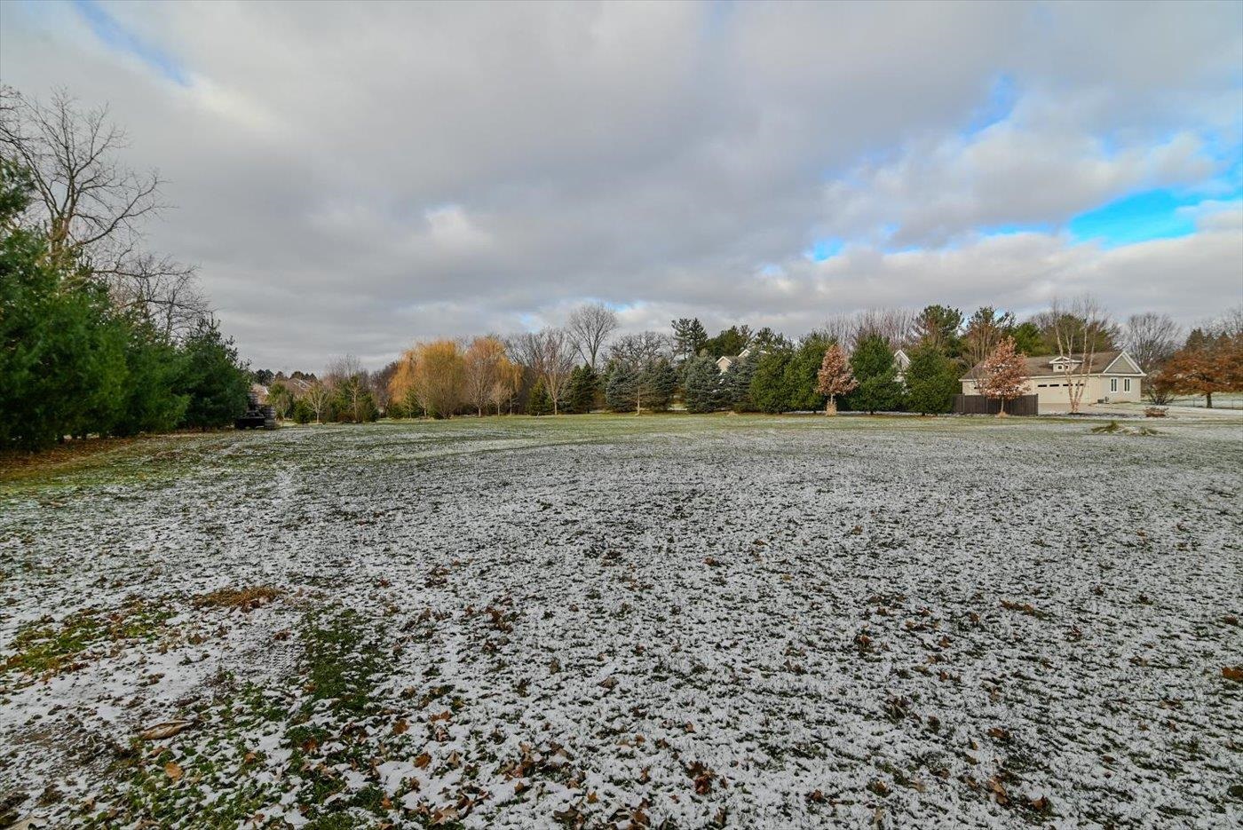 6415 South Windsor Prairie Road DeForest, WI 53532 - Photo 14 of 31