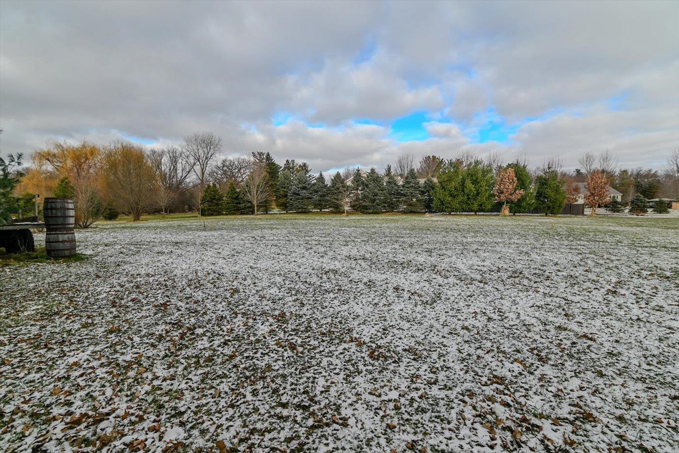 6415 South Windsor Prairie Road DeForest, WI 53532 - Photo 16 of 31