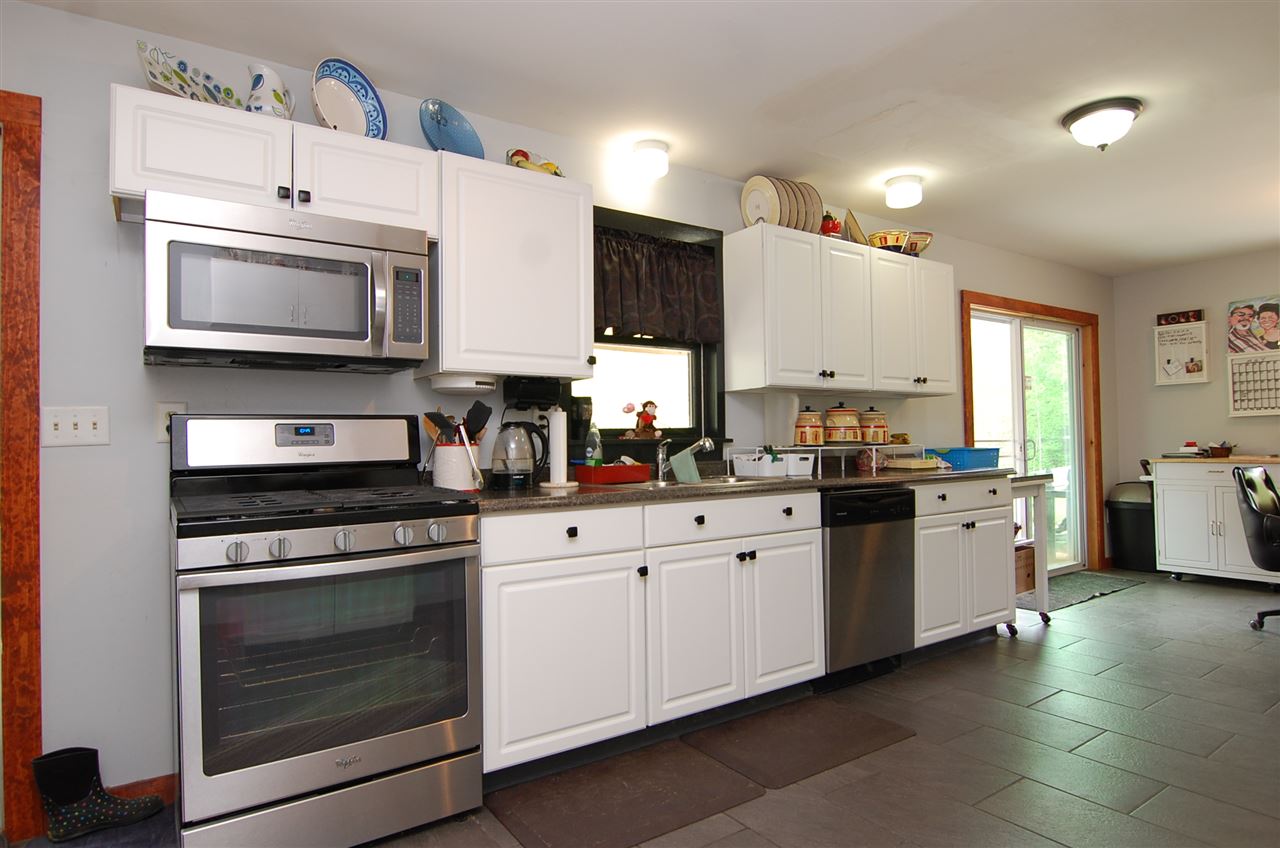 128 Forbes Mountain Road Danbury, NH 03230 - Photo 4 of 20 Gallery Image 4