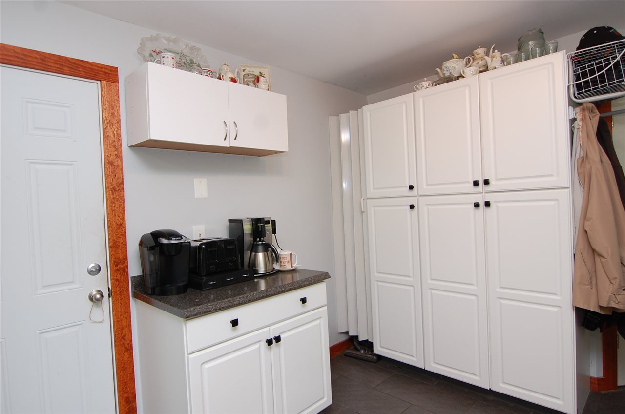 128 Forbes Mountain Road Danbury, NH 03230 - Photo 5 of 20 Gallery Image 5