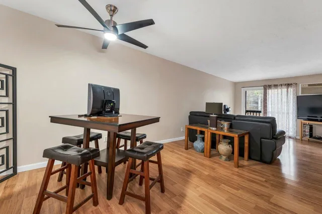 $299,000 | 210 Brook Village Road, Unit 43, Nashua, NH 03062