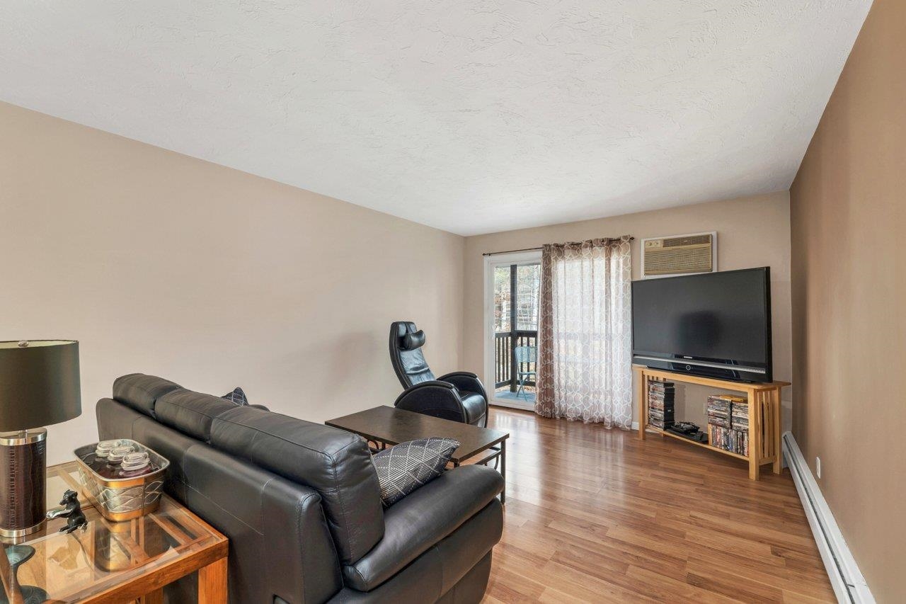 210 Brook Village Road, Unit 43 Nashua, NH 03062 - Photo 10 of 19