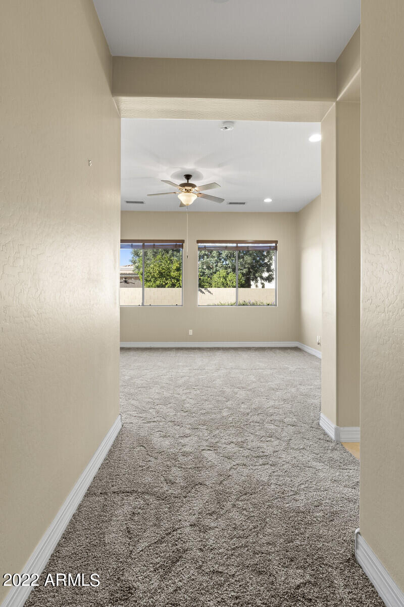 2810 East Blue Sage Road Gilbert, AZ 85297 - Photo 27 of 93 Formal entry to split primary suite