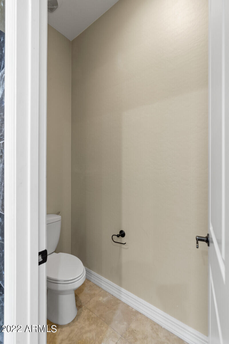 2810 East Blue Sage Road Gilbert, AZ 85297 - Photo 35 of 93 Separate water closet in primary suite