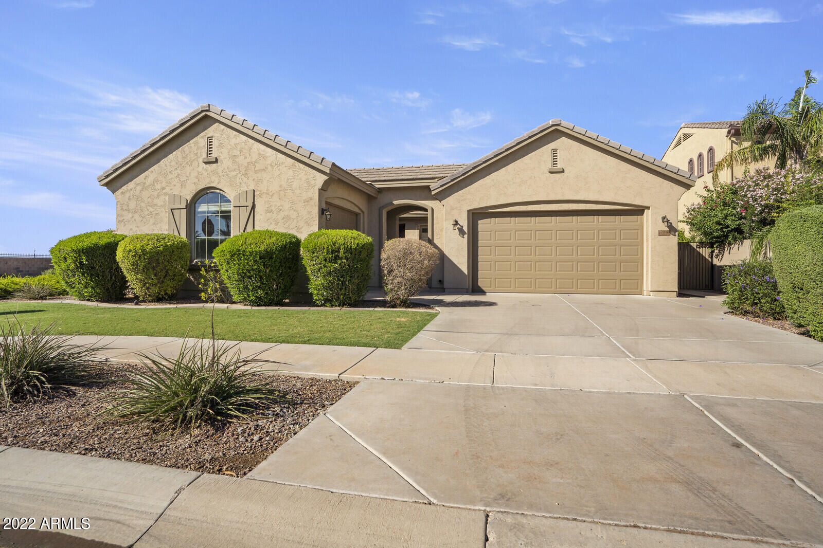 2810 East Blue Sage Road Gilbert, AZ 85297 - Photo 5 of 93 View of front of home