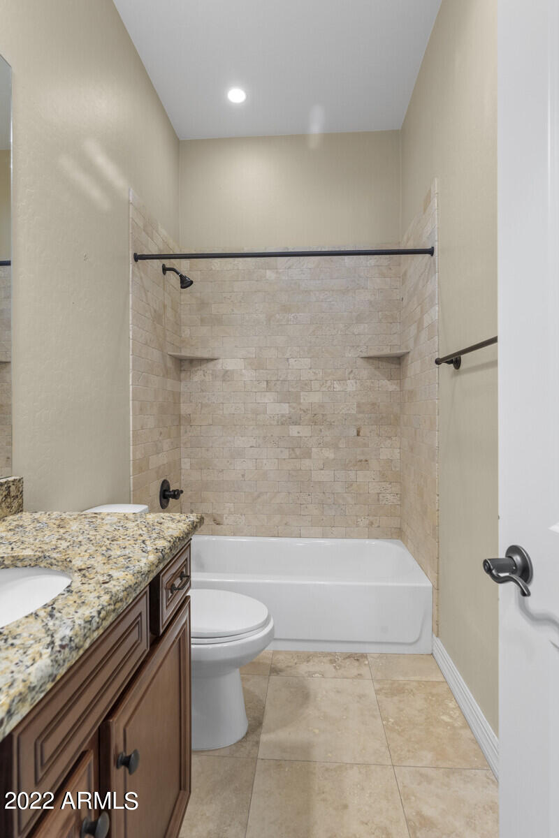 2810 East Blue Sage Road Gilbert, AZ 85297 - Photo 51 of 93 3rd bathroom