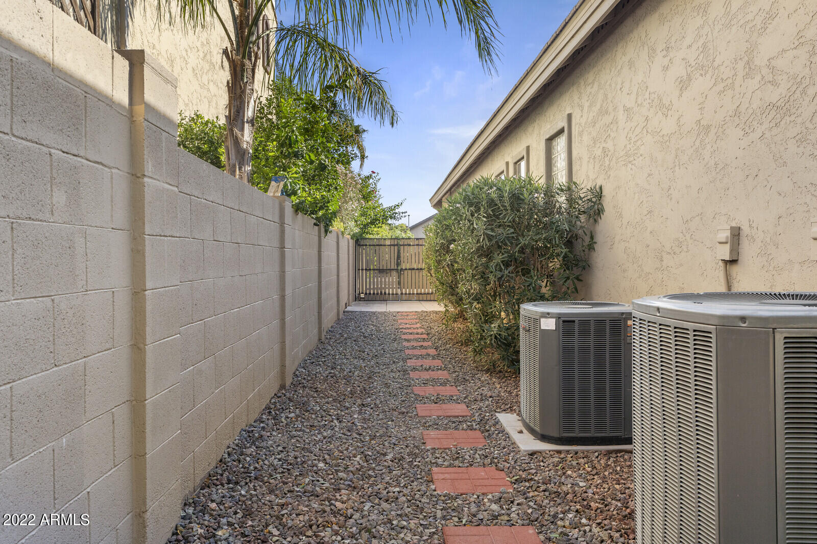 2810 East Blue Sage Road Gilbert, AZ 85297 - Photo 64 of 93 8' RV gate on East side of home