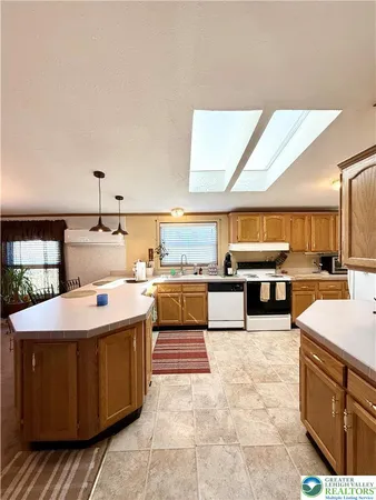 $117,500 | 1190 Grange Road, Unit W11, Lower Macungie Township, PA 18106