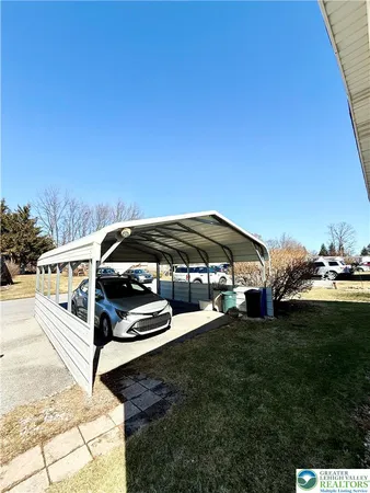 $117,500 | 1190 Grange Road, Unit W11, Lower Macungie Township, PA 18106