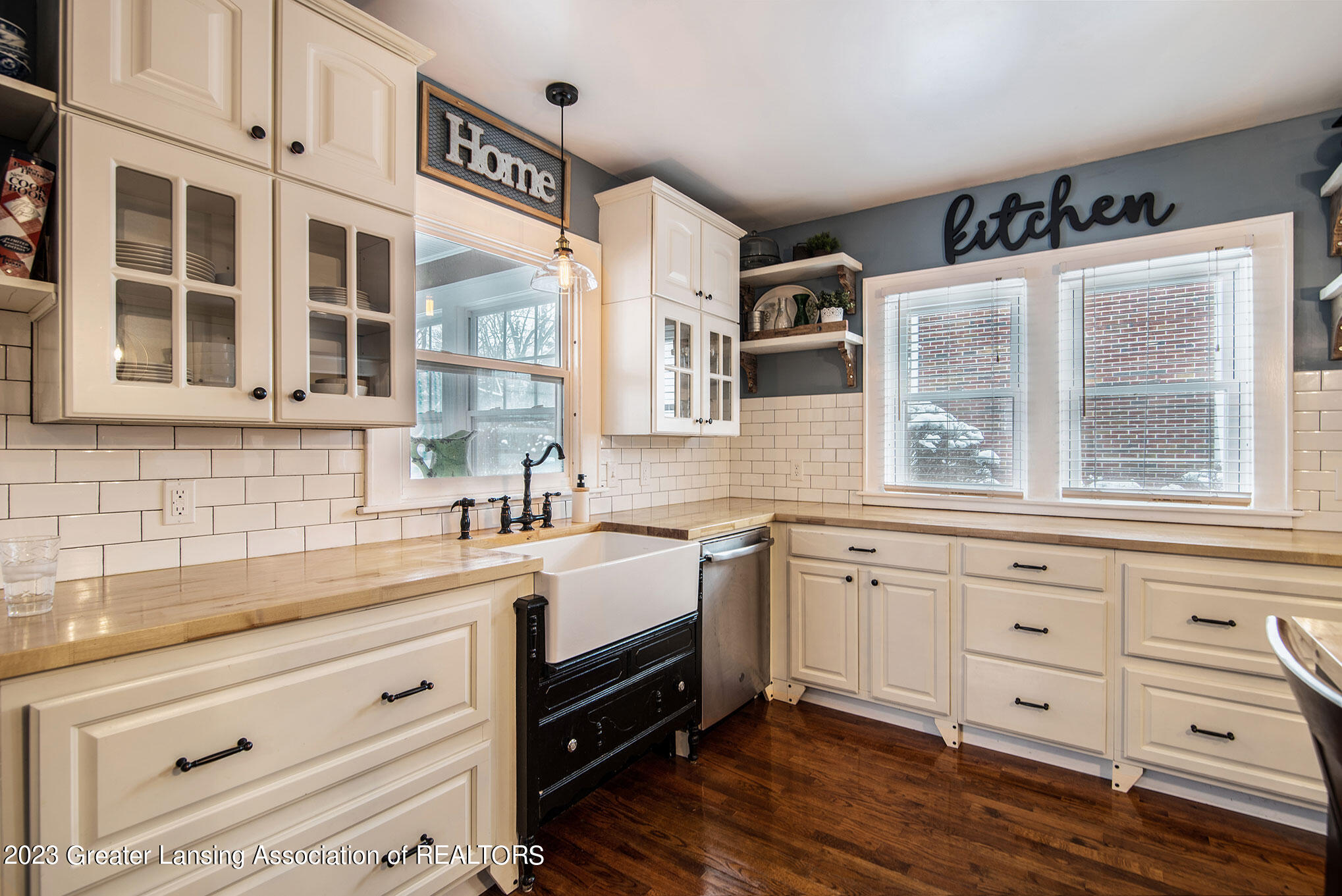 4500 Elizabeth Road Lansing, MI 48917 - Photo 9 of 33 DSC_8036