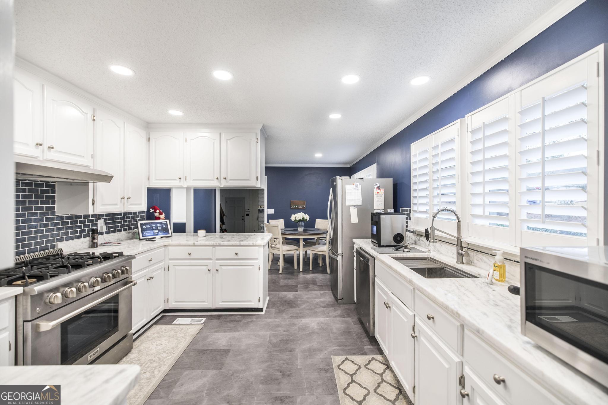 231 Waverly Drive Dublin, GA 31021 - Photo 17 of 37