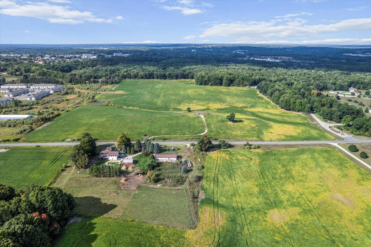 19400 14 Mile Road Big Rapids, MI 49307 - Photo 11 of 19 11