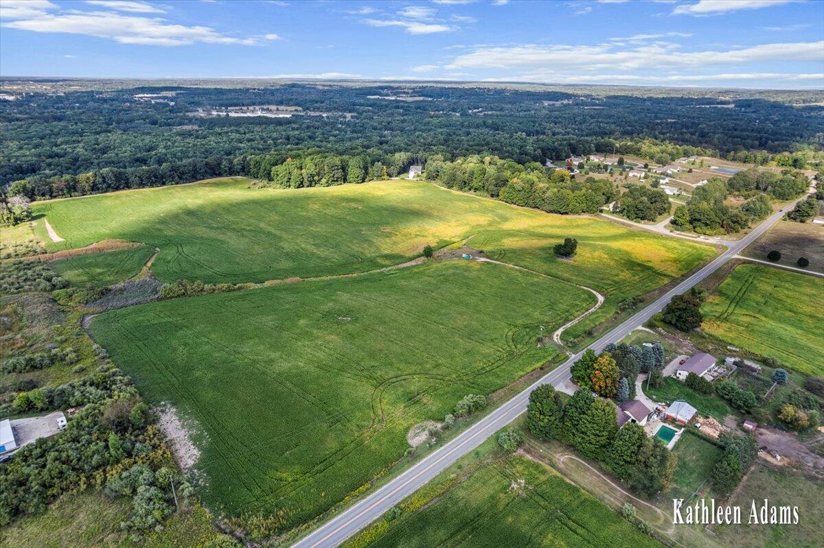 19400 14 Mile Road Big Rapids, MI 49307 - Photo 6 of 19 6 Surrounding area
