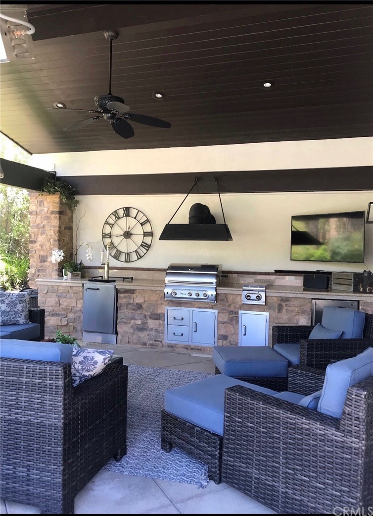 17 Julia Street Ladera Ranch, CA 92694 - Photo 12 of 22