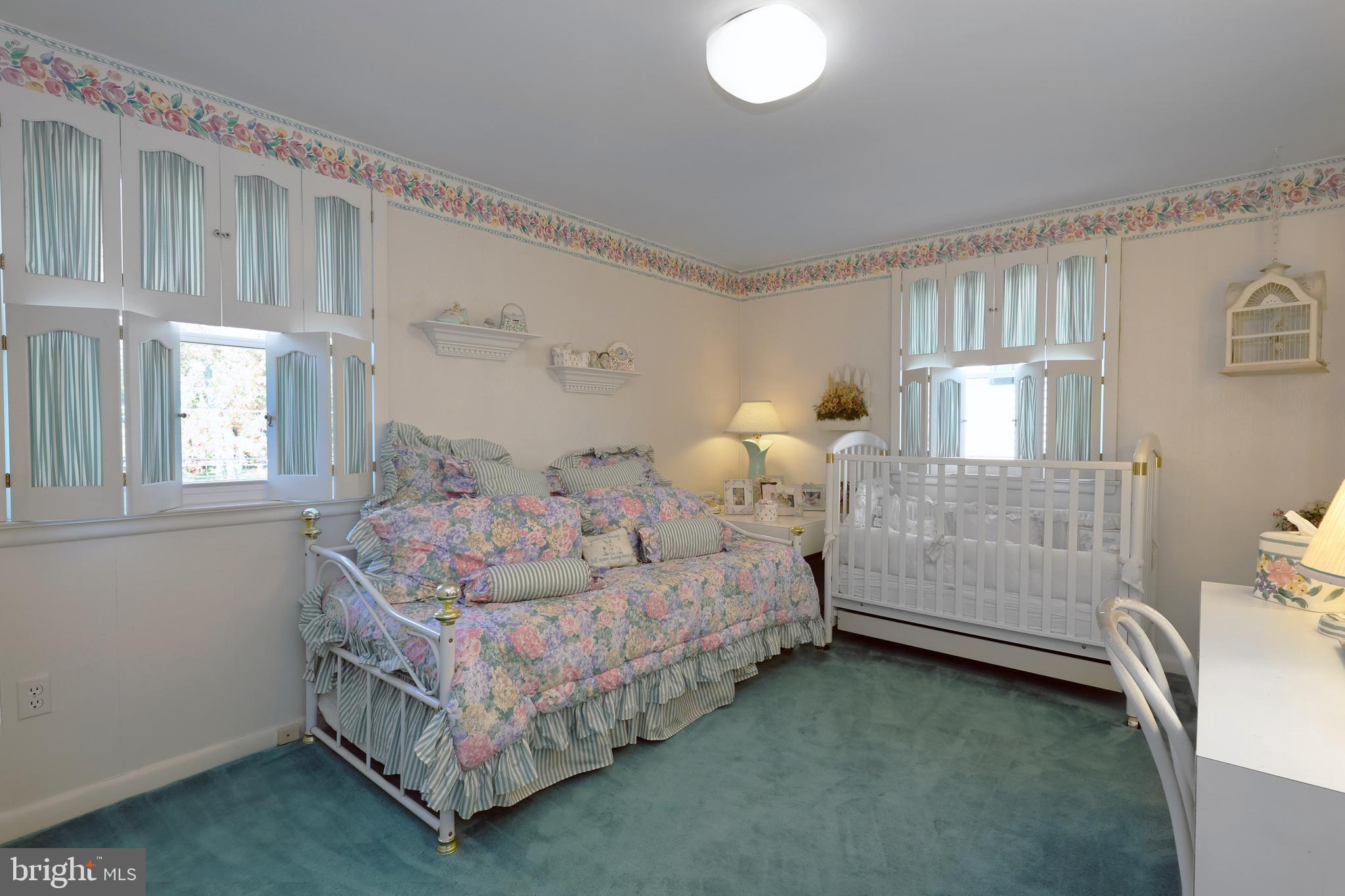 425 Rittenhouse Circle Havertown, PA 19083 - Photo 12 of 32 Gallery Image 12