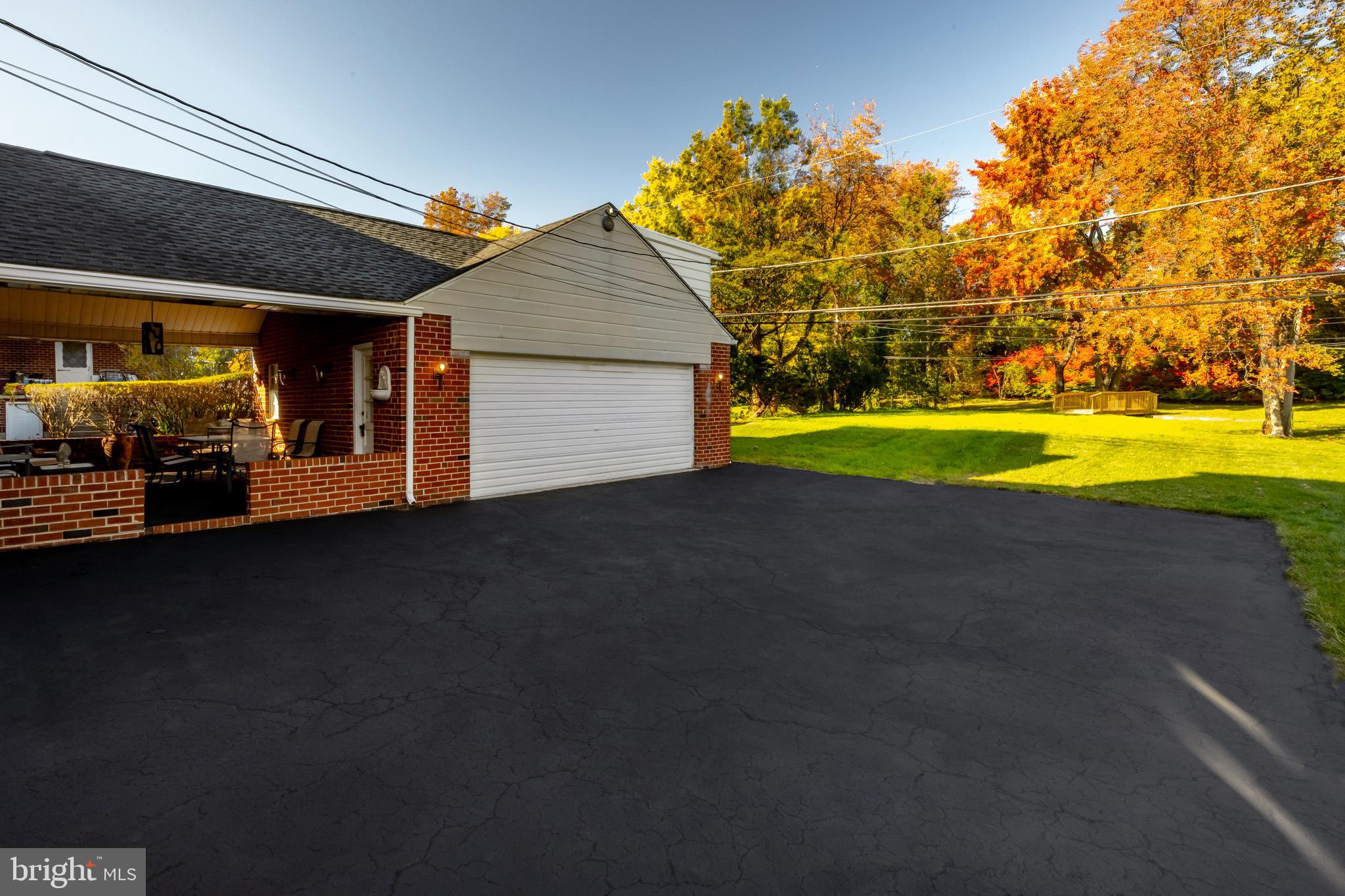 425 Rittenhouse Circle Havertown, PA 19083 - Photo 30 of 32 Gallery Image 30
