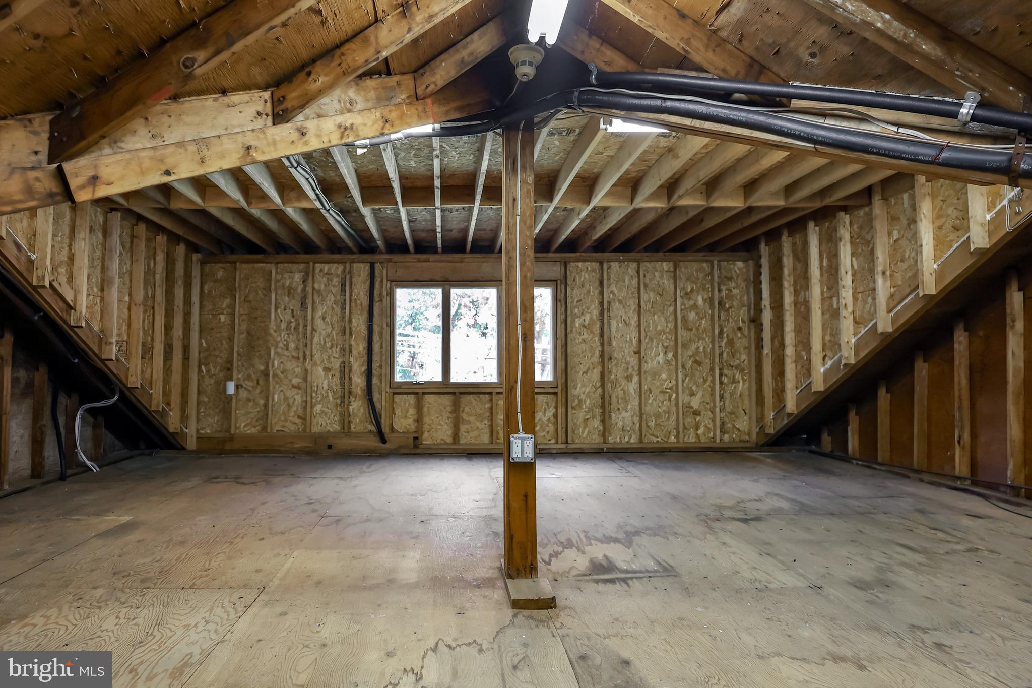 425 Rittenhouse Circle Havertown, PA 19083 - Photo 31 of 32 Gallery Image 31