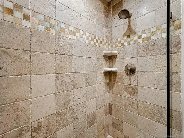 $2,300,000 | 11550 Southeast Plandome Drive, Hobe Sound, FL 33455