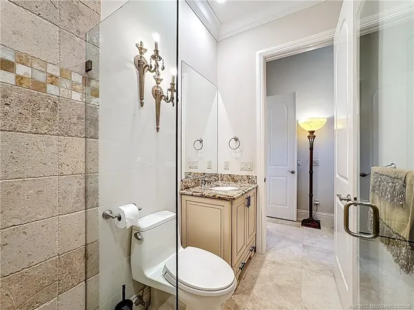 $2,300,000 | 11550 Southeast Plandome Drive, Hobe Sound, FL 33455