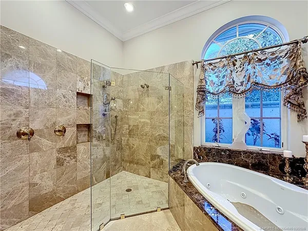 $2,300,000 | 11550 Southeast Plandome Drive, Hobe Sound, FL 33455