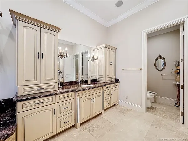 $2,300,000 | 11550 Southeast Plandome Drive, Hobe Sound, FL 33455