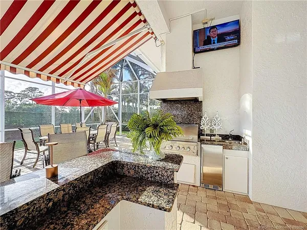 $2,300,000 | 11550 Southeast Plandome Drive, Hobe Sound, FL 33455