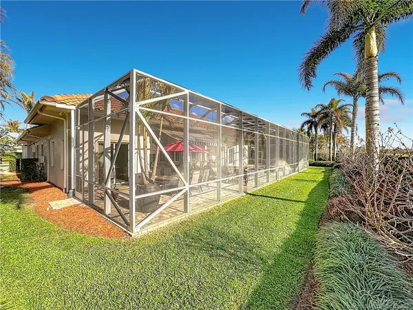 $2,300,000 | 11550 Southeast Plandome Drive, Hobe Sound, FL 33455