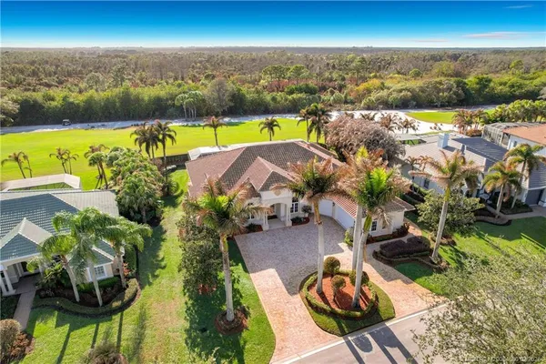 $2,300,000 | 11550 Southeast Plandome Drive, Hobe Sound, FL 33455