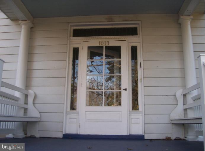 1013 Windsor Road Pikesville, MD 21208 - Photo 9 of 27 Lovely Front Porch