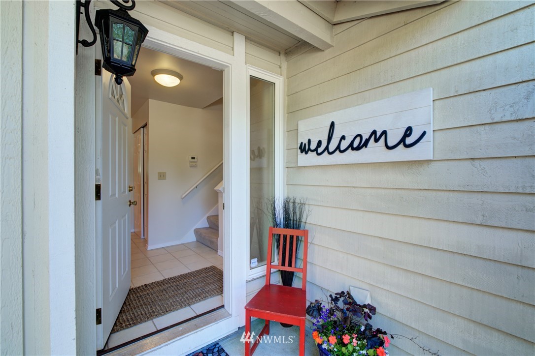 21930 3rd Place West Bothell, WA 98021 - Photo 2 of 34 a view of an entryway