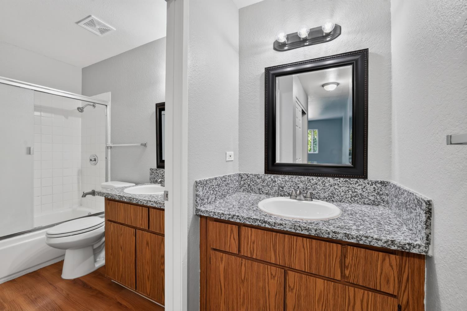 7856 Old Auburn Road Citrus Heights, CA 95610 - Photo 10 of 17