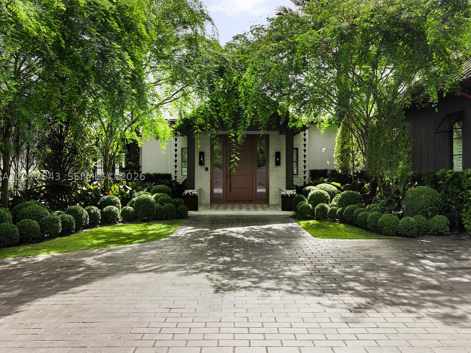 6580 Southwest 69th Street Miami, FL 33143 - Photo 6 of 51 Gallery Image 6