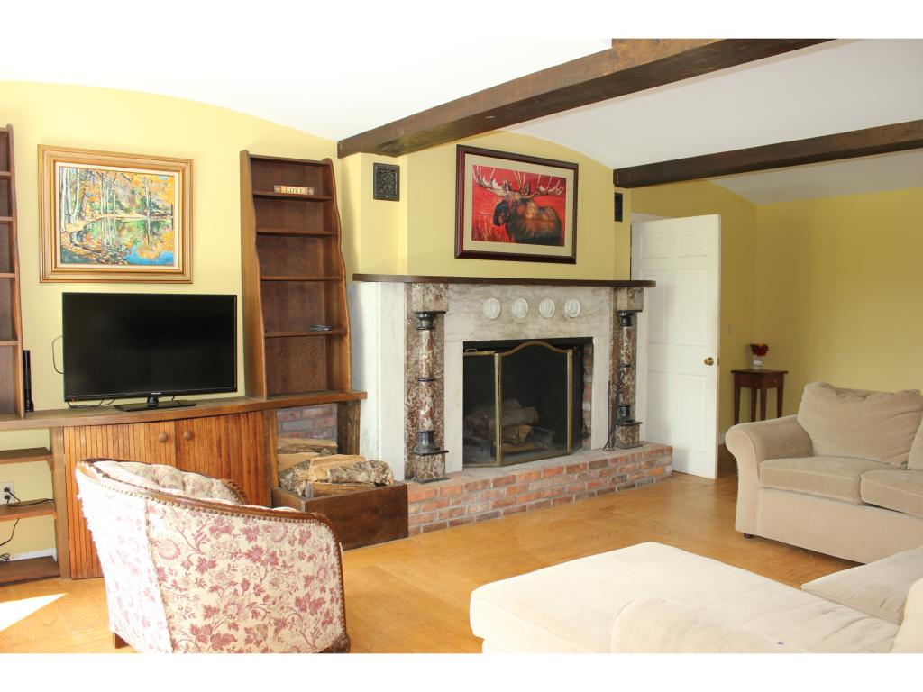 916 East Hill Road Andover, VT 05143 - Photo 4 of 32