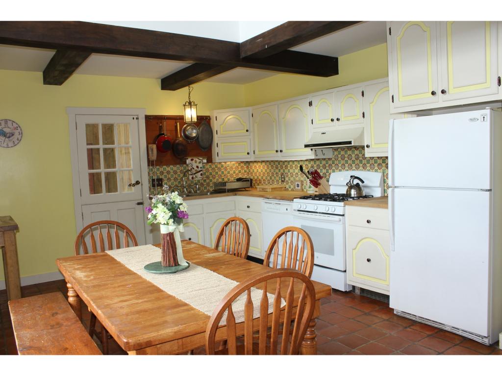 916 East Hill Road Andover, VT 05143 - Photo 6 of 32