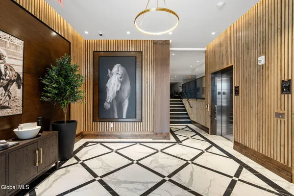 $5,500 | 19 Washington Street, Unit 252 B2, Saratoga Springs, NY 12866