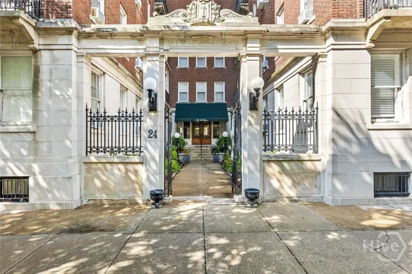 $464,000 | 24 East Liberty, Unit 42, Savannah, GA 31401