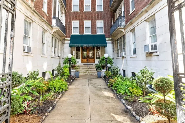 $464,000 | 24 East Liberty, Unit 42, Savannah, GA 31401