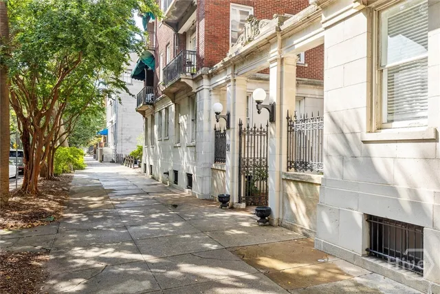 $464,000 | 24 East Liberty, Unit 42, Savannah, GA 31401