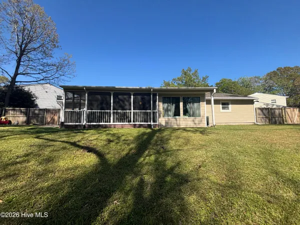 $1,700 | 120 Lance Court, Jacksonville, NC 28546