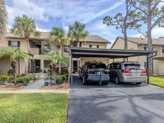 $279,900 | 345 3 Lakes Lane, Unit B, Venice, FL 34285