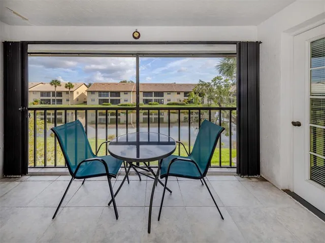 $279,900 | 345 3 Lakes Lane, Unit B, Venice, FL 34285