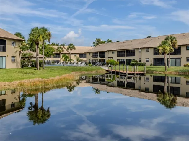 $279,900 | 345 3 Lakes Lane, Unit B, Venice, FL 34285