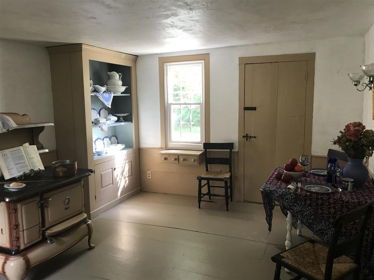338 Tyler Road Webster, NH 03303 - Photo 14 of 39