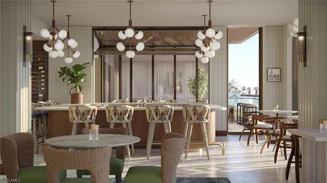 $50,000,000 | 1611 Gulf Shore Boulevard North, Unit PH5, Naples, FL 34102